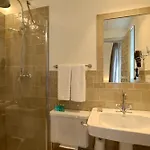 Apartament Adriano 16 *